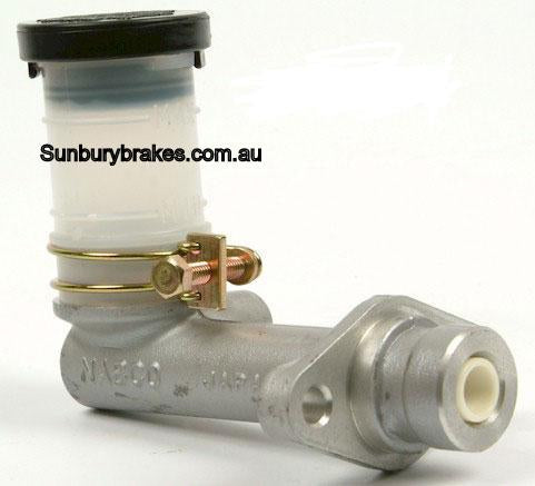 Nissan Patrol CLUTCH MASTER CYLINDER 4.2 petrol eng 1/1988 to 12/1991  petrol engine  WITH BOOSTER jb1774
